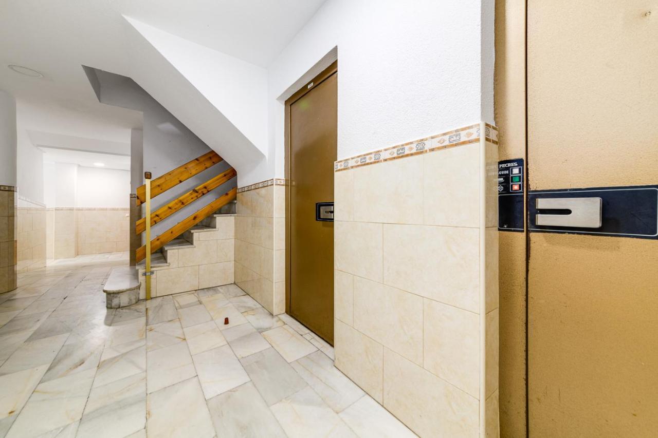 Apartment Studio Relax Torrevieja Bagian luar foto