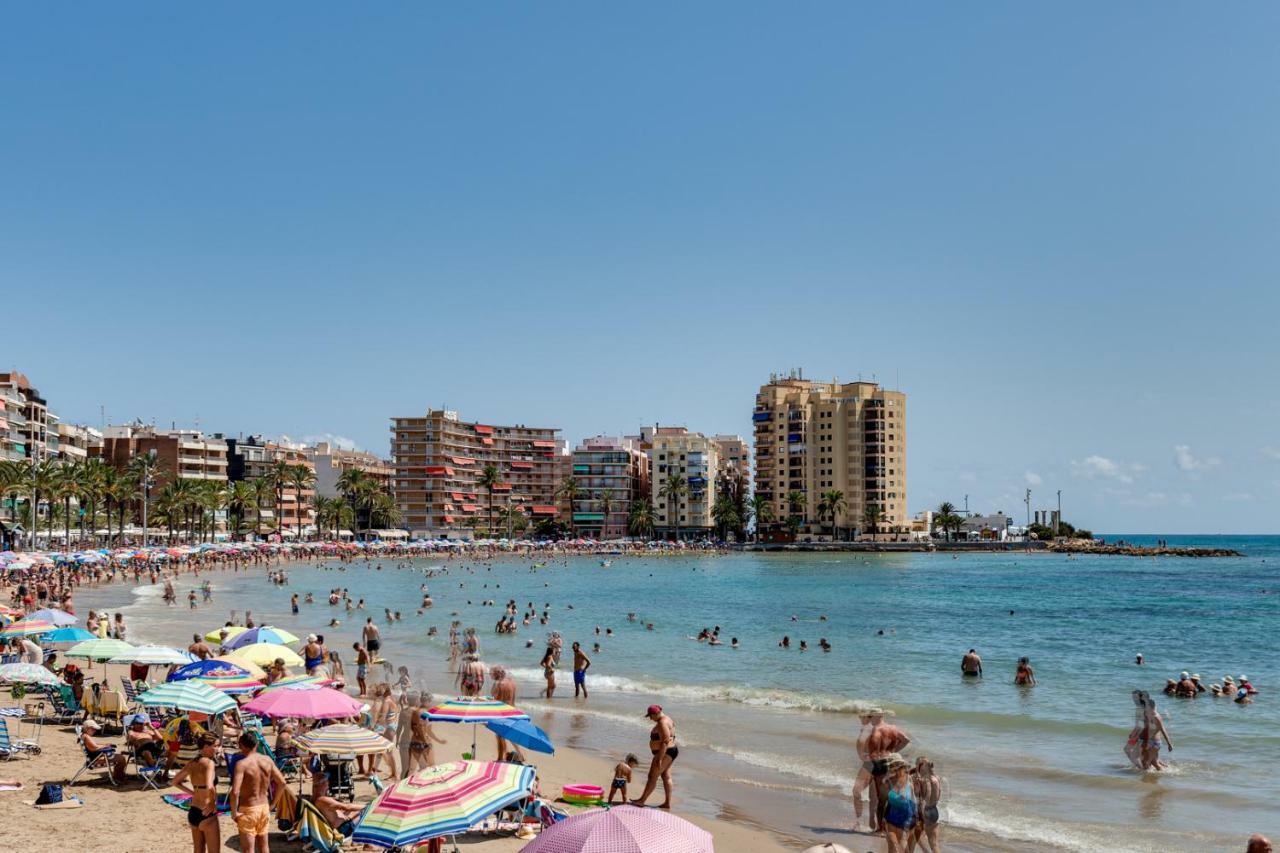Apartment Studio Relax Torrevieja Bagian luar foto